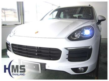 ติดตั้งกล้องหลัง Porsche Cayenne S