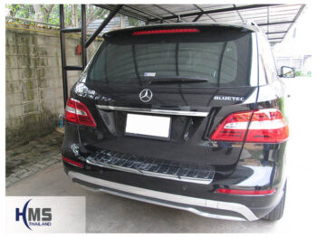 ติดตั้งกล้องทีวีดิจิตอล+จอหมอน Mercedes Benz ML250 W166