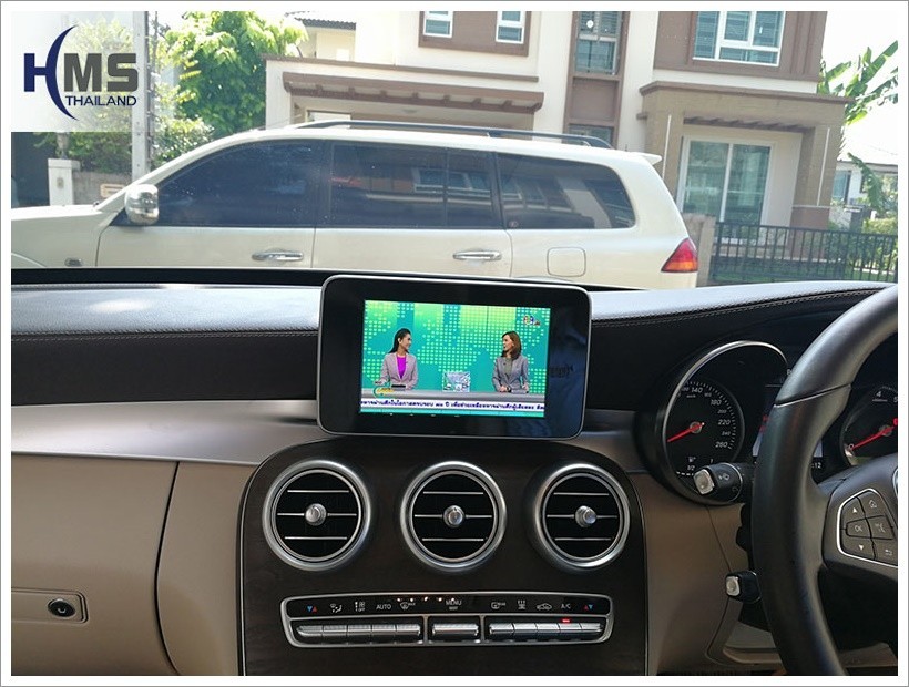 Mercedes Benz C350e W205 (Tv Tuner hr600 + Wifi Box)