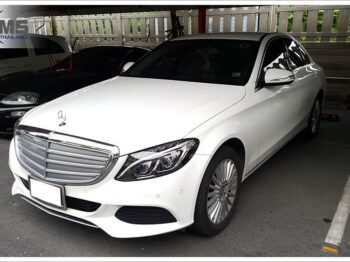 Mercedes Benz C300 W205 (DVR Thinkware F800)