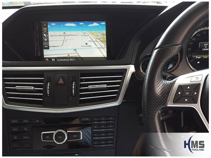 Mercedes Benz E250 W212 (Navigation T3000+Rear camera)