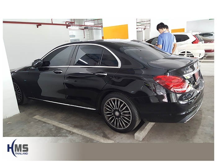 Mercedes Benz C350e W205 (DVR Thinkware F800 Pro)