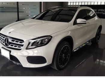 ercedes Benz GLA250 W156 (DVR Blackvue2Ch)