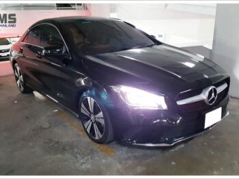 Mercedes Benz CLA200 C117 (Tv Digital HR630 FM + Set iphone)