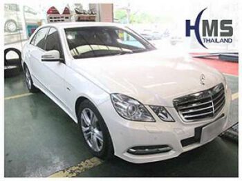 ติดตั้งอุปกรณ์นำทาง Mercedes Benz E250